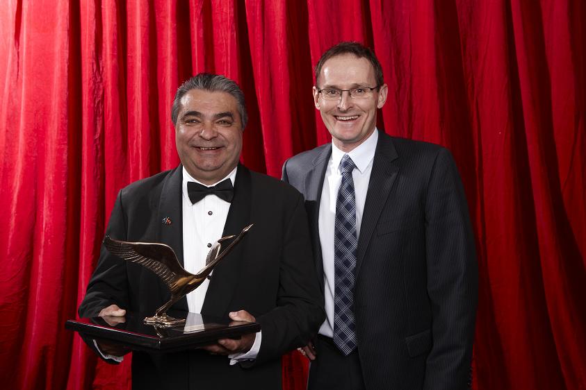 Indigenous_Leadership_Award_-_Adjunct_Professor_Dennis_Eggington__Tim_Bult_-_small